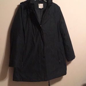 NWOT Ladies winter coat with scarf detachable hood